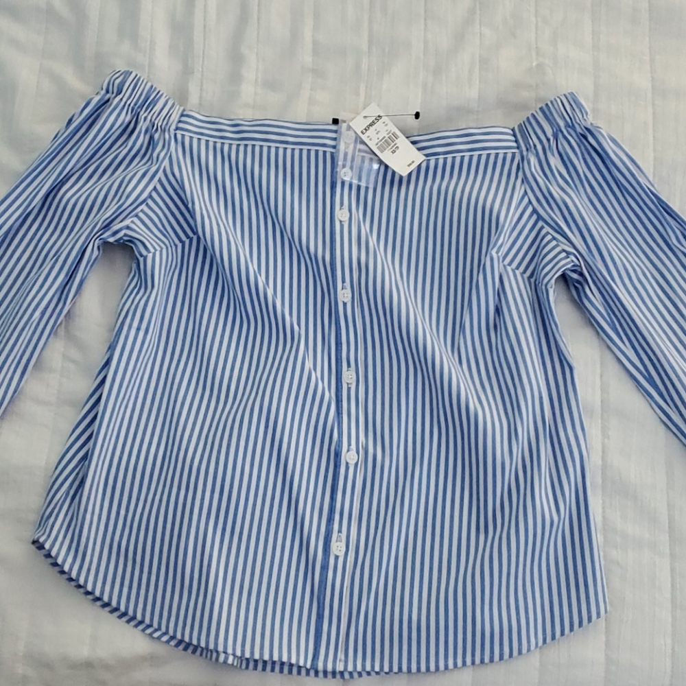 Off the shoulder shirt